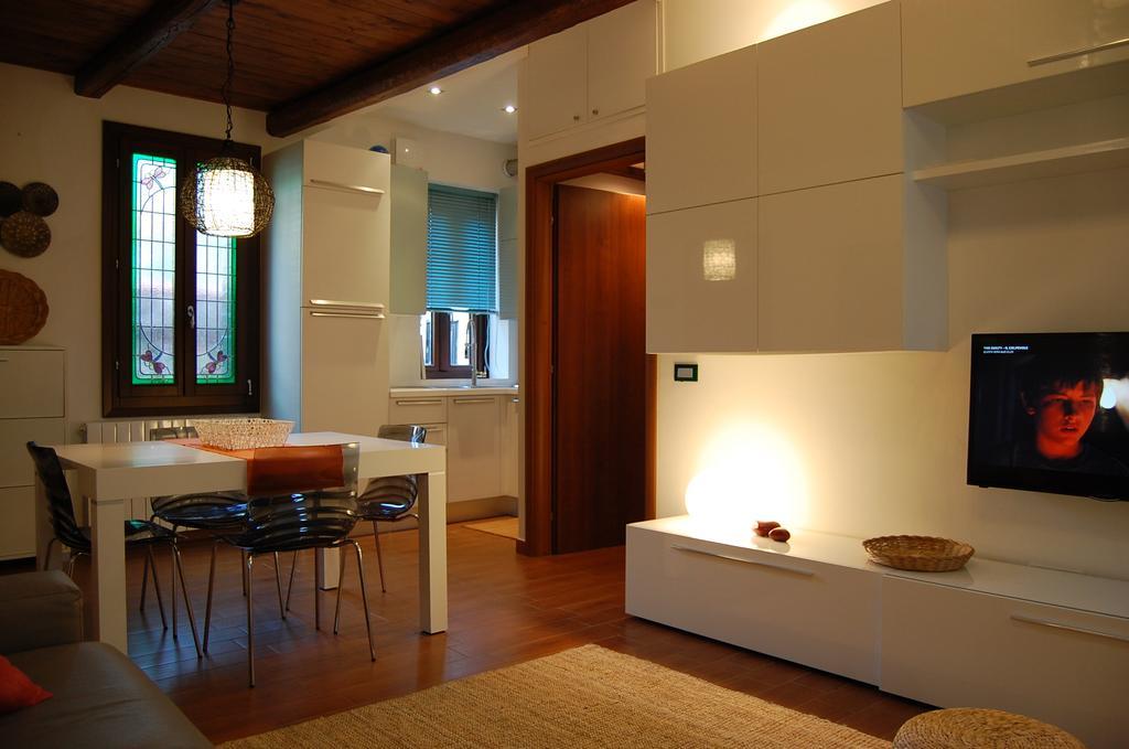 Apartamento Loft Due Cuori Con Terrazza Venecia Exterior foto