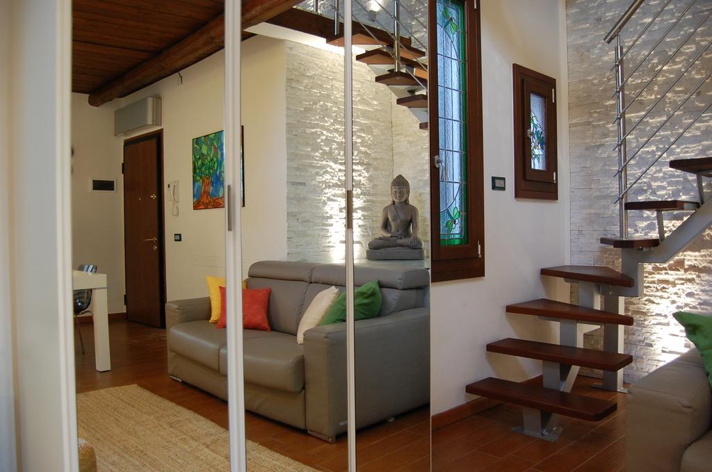 Apartamento Loft Due Cuori Con Terrazza Venecia Exterior foto